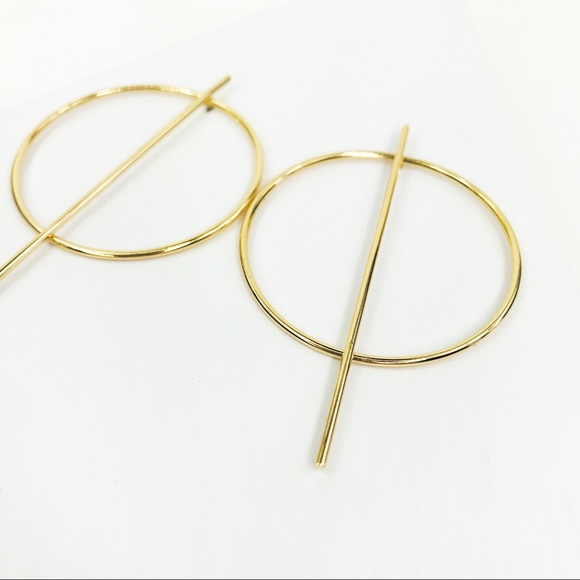 RESTOCKED Gold Hoop with Vertical Geo Bar - Picture 4 of 8